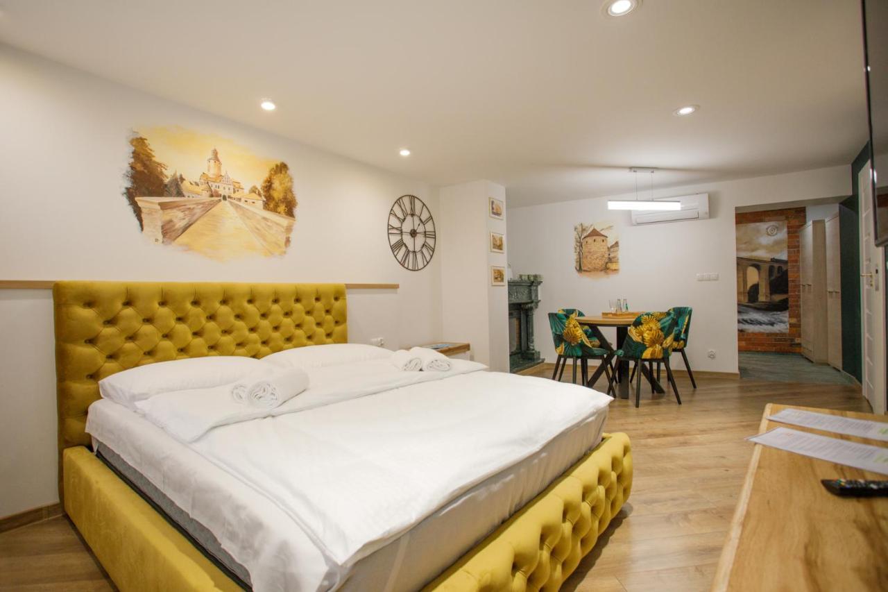 Apartament Ksiazecy Gold Klimatyzacja Boleslawiec  Buitenkant foto