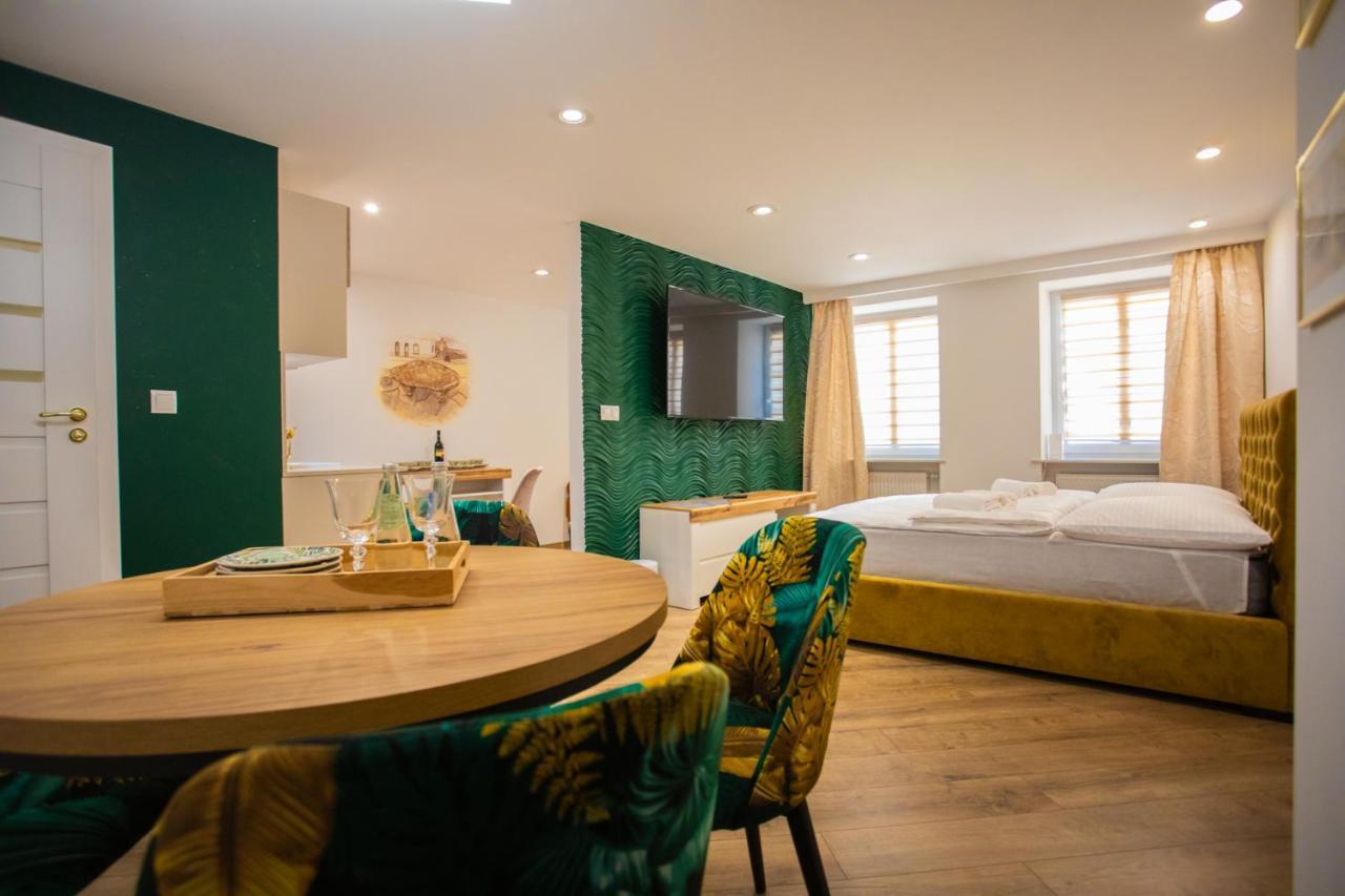 Apartament Ksiazecy Gold Klimatyzacja Boleslawiec  Buitenkant foto